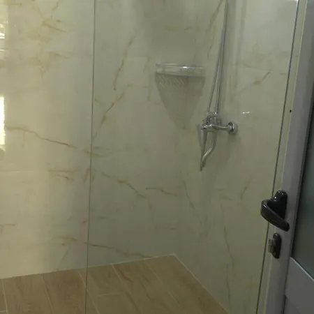 Mecani 게스트하우스 *