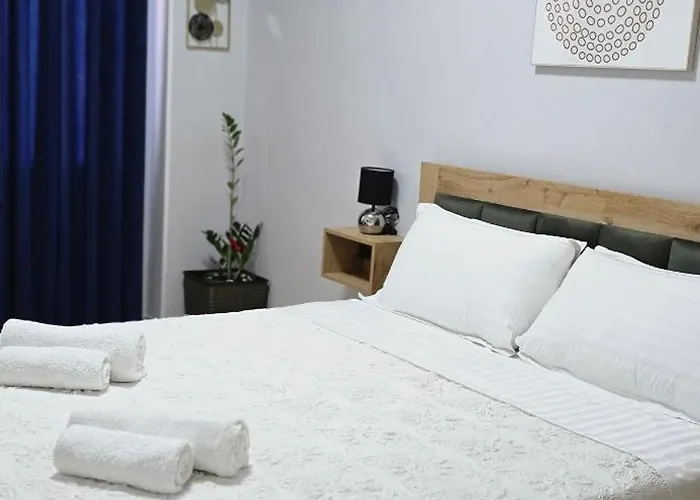 Mecani Konukevi Gjirokastër